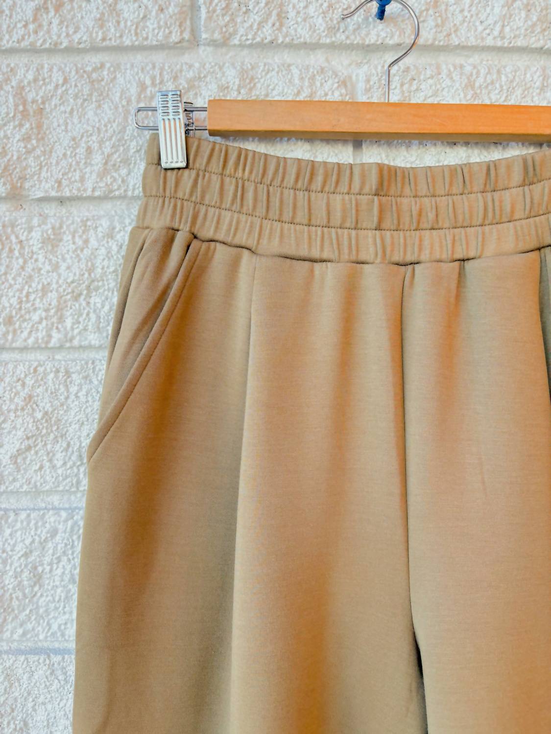 Varley - Extra Wide Leg Pants
