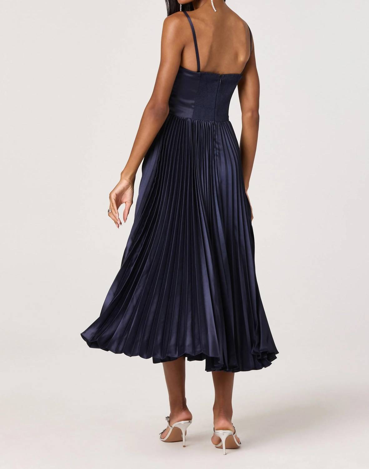 Astr - Ascella Midi Dress