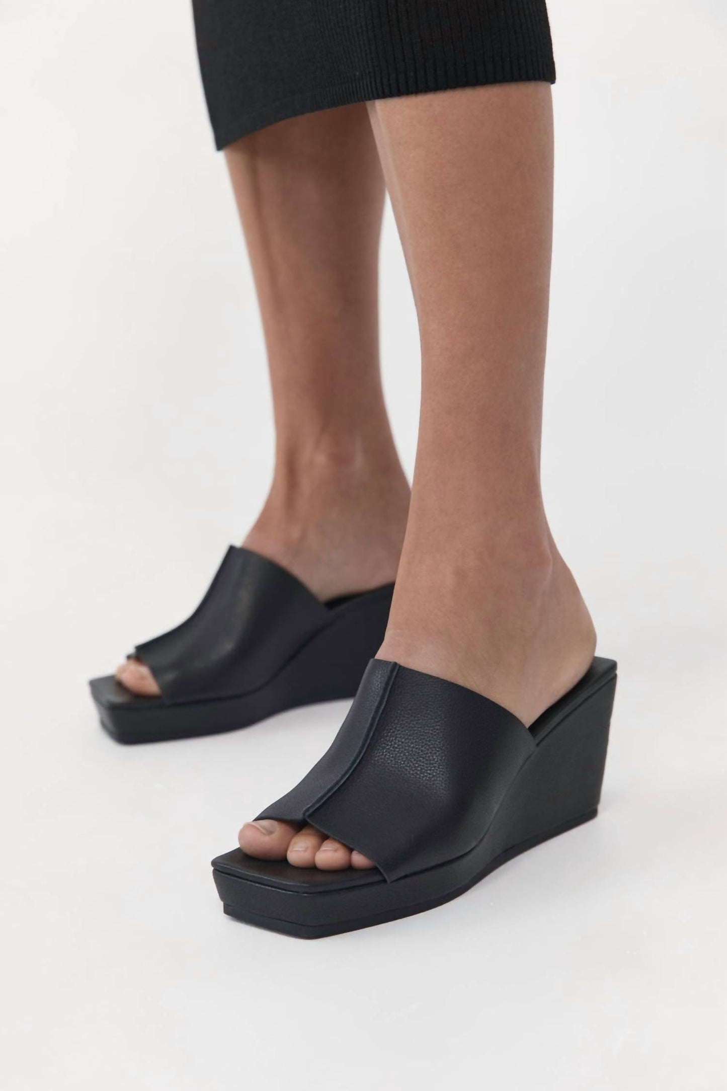 St. Agni - Women's Maria Wedge Sandal