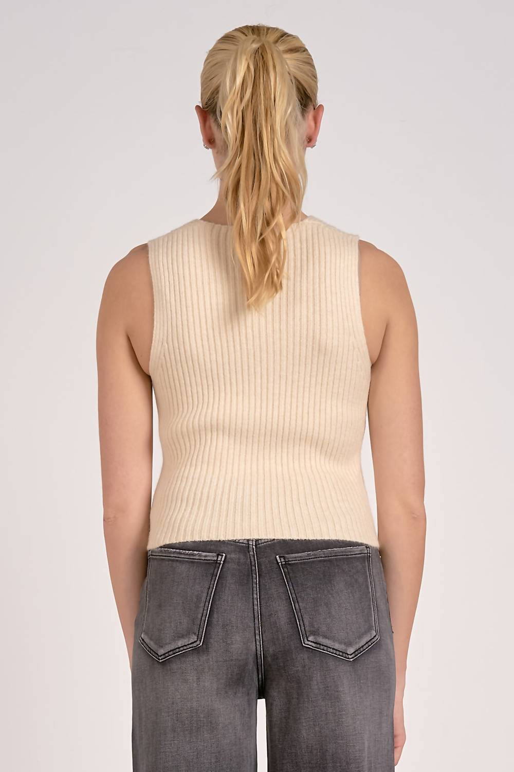 Elan - Bella Sweater Vest