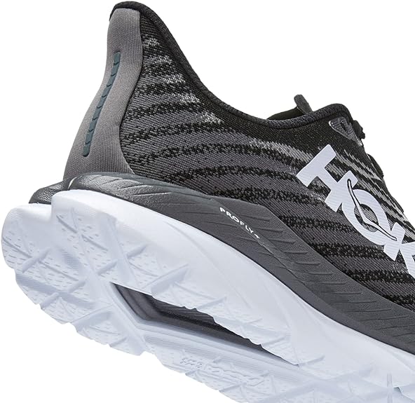 HOKA ONE ONE Women's Track and Road Size 8 Black