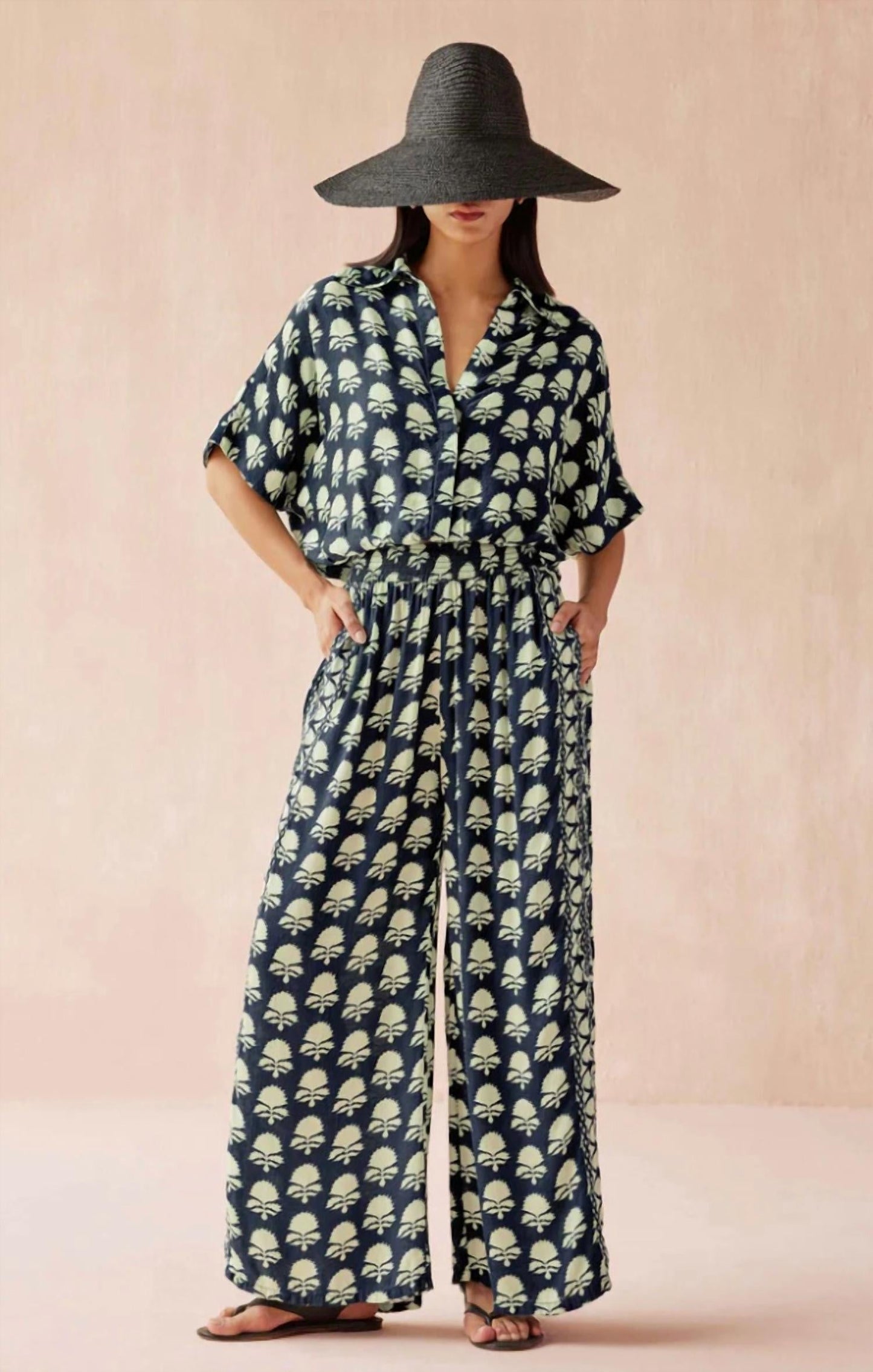Omika - Paige Pant