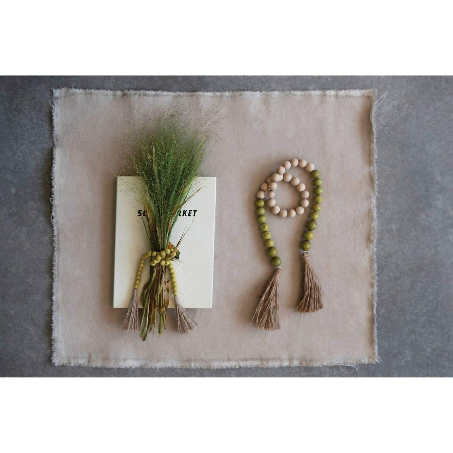 Creative Co-Op - Wood and Coco Shell Bead Garland