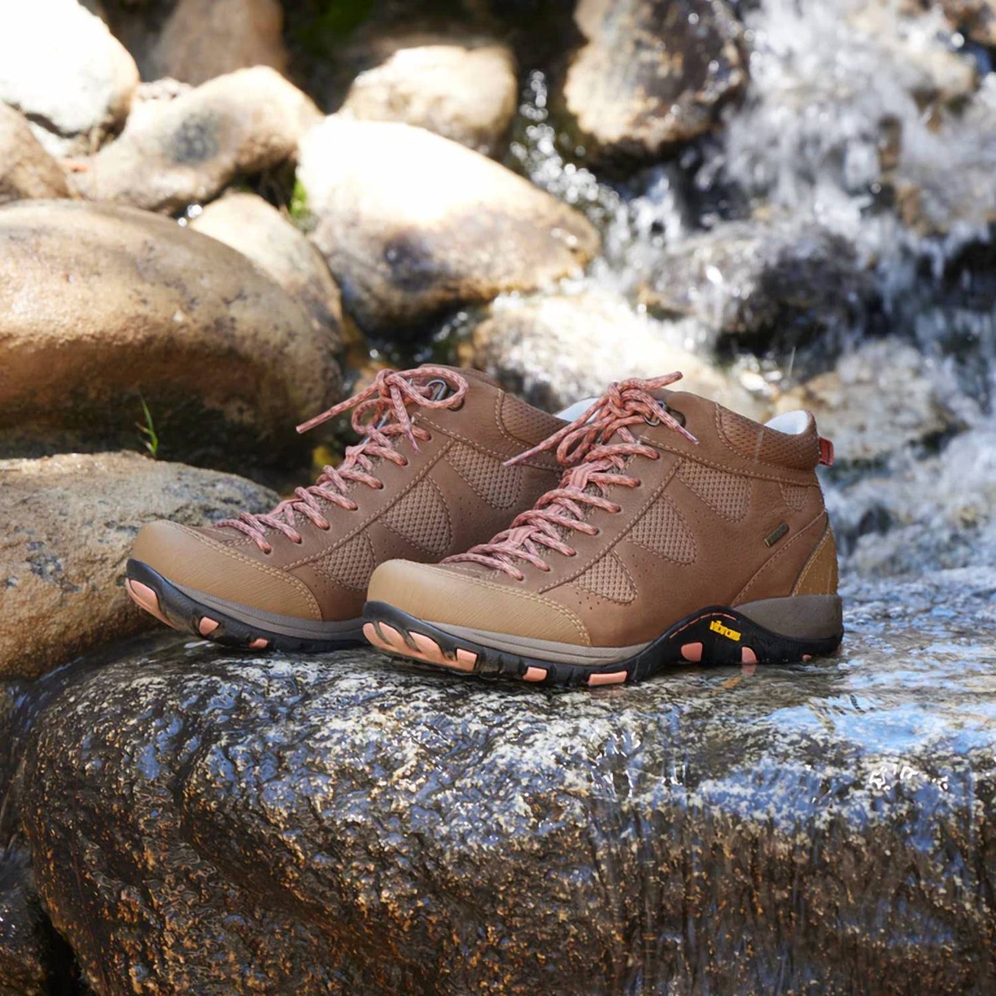 Dansko - WOMEN PERRIN BOOT