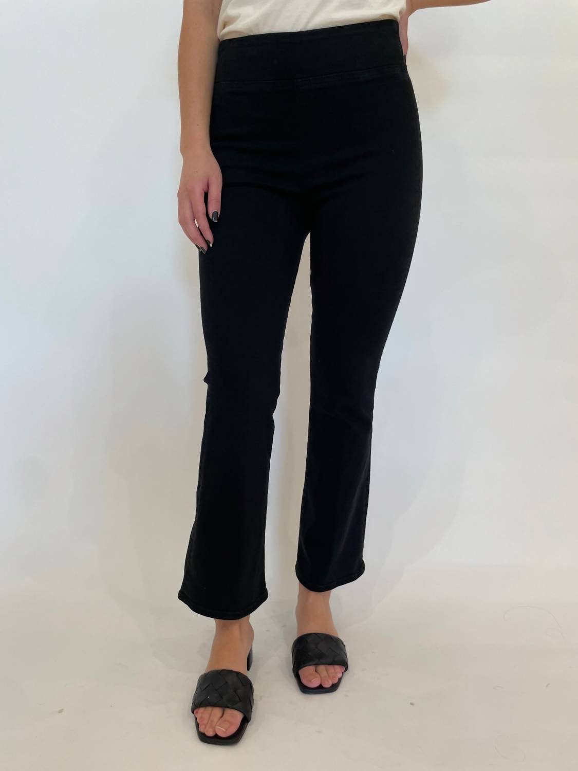 Frame - Jetset Crop Mini Boot Jeans