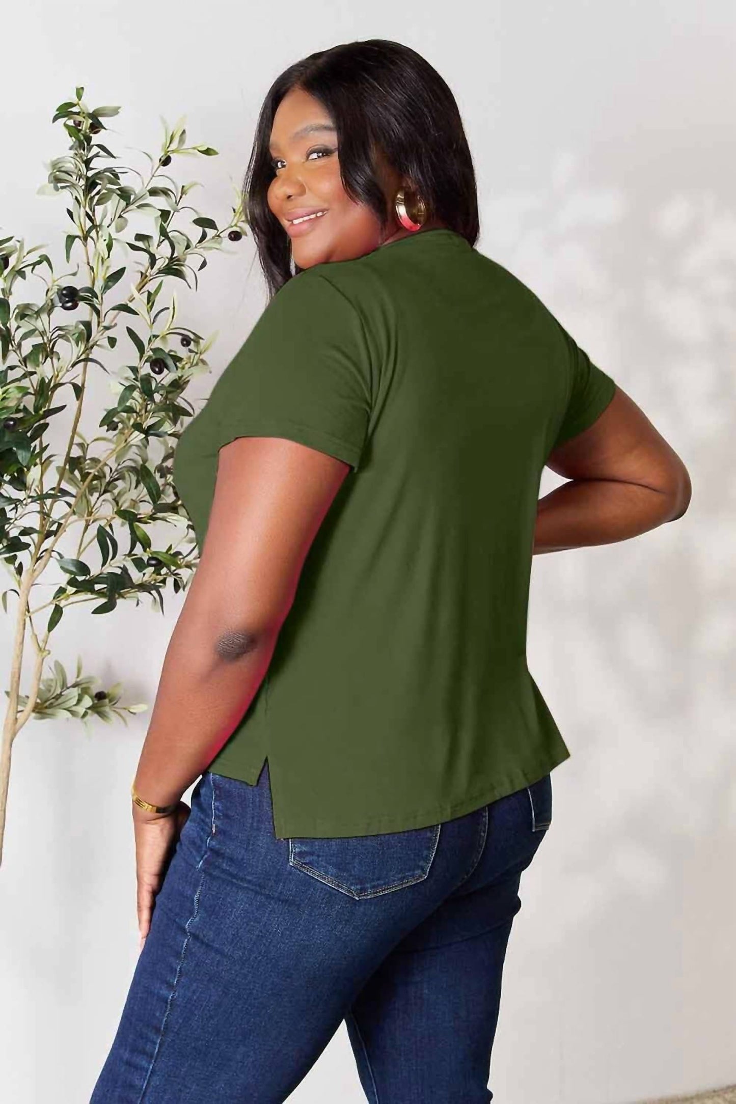 Basic Bae - Essential Curve Tee - Plus