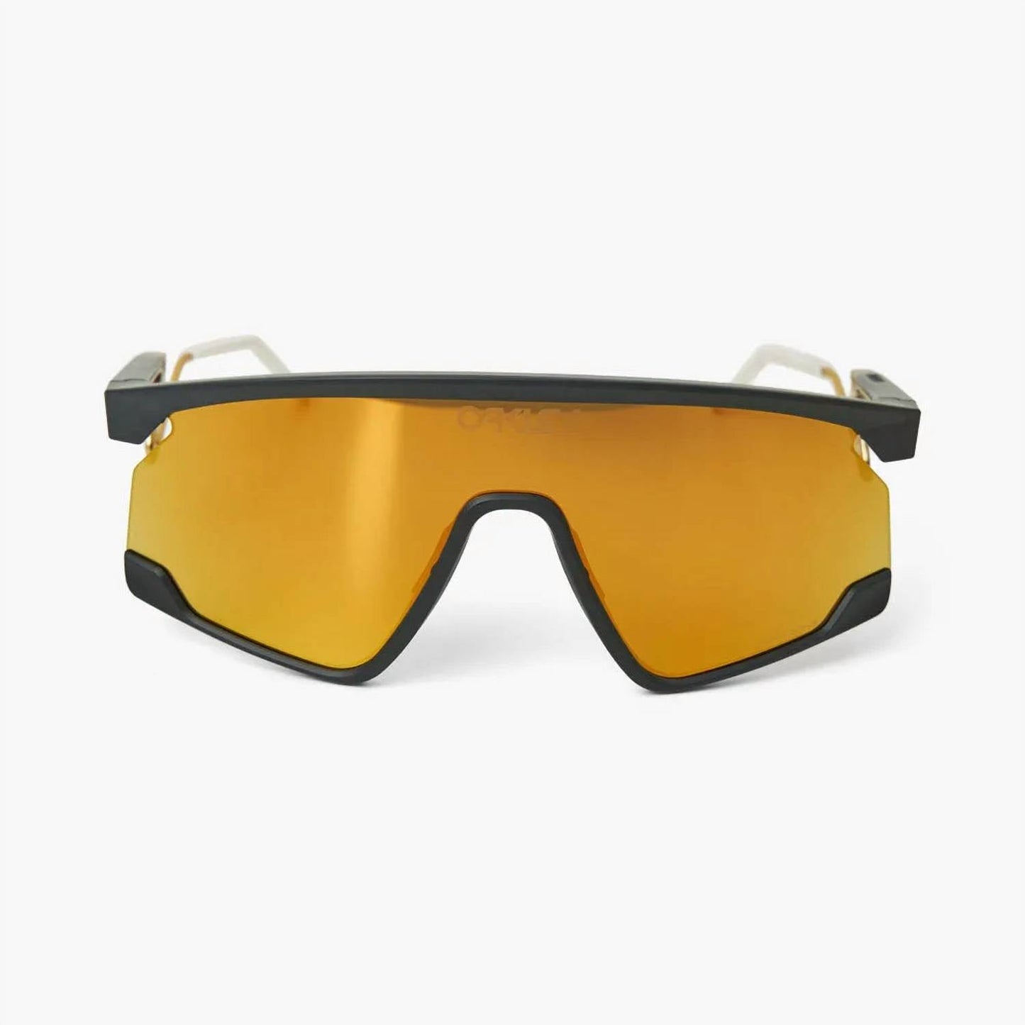 Oakley - यूनिसेक्स Bxtr मेटल सनग्लासेज