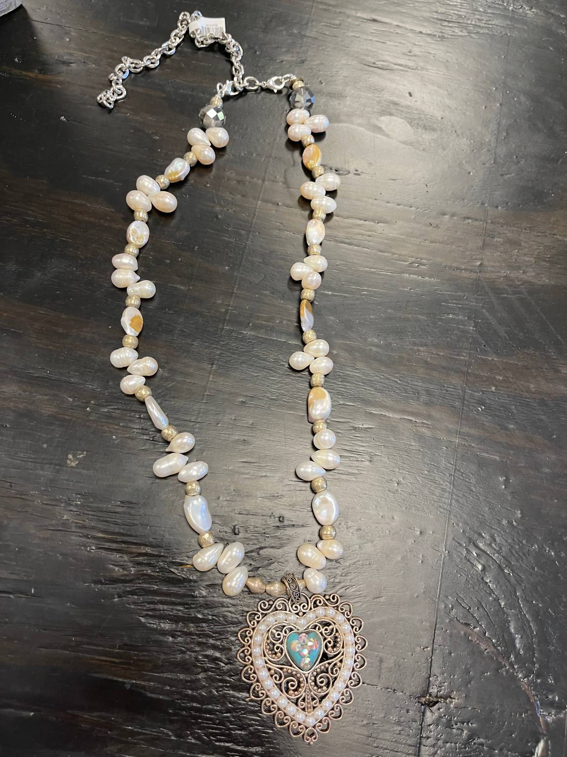 A Rare Bird - Women's Pearls And Lace Necklace