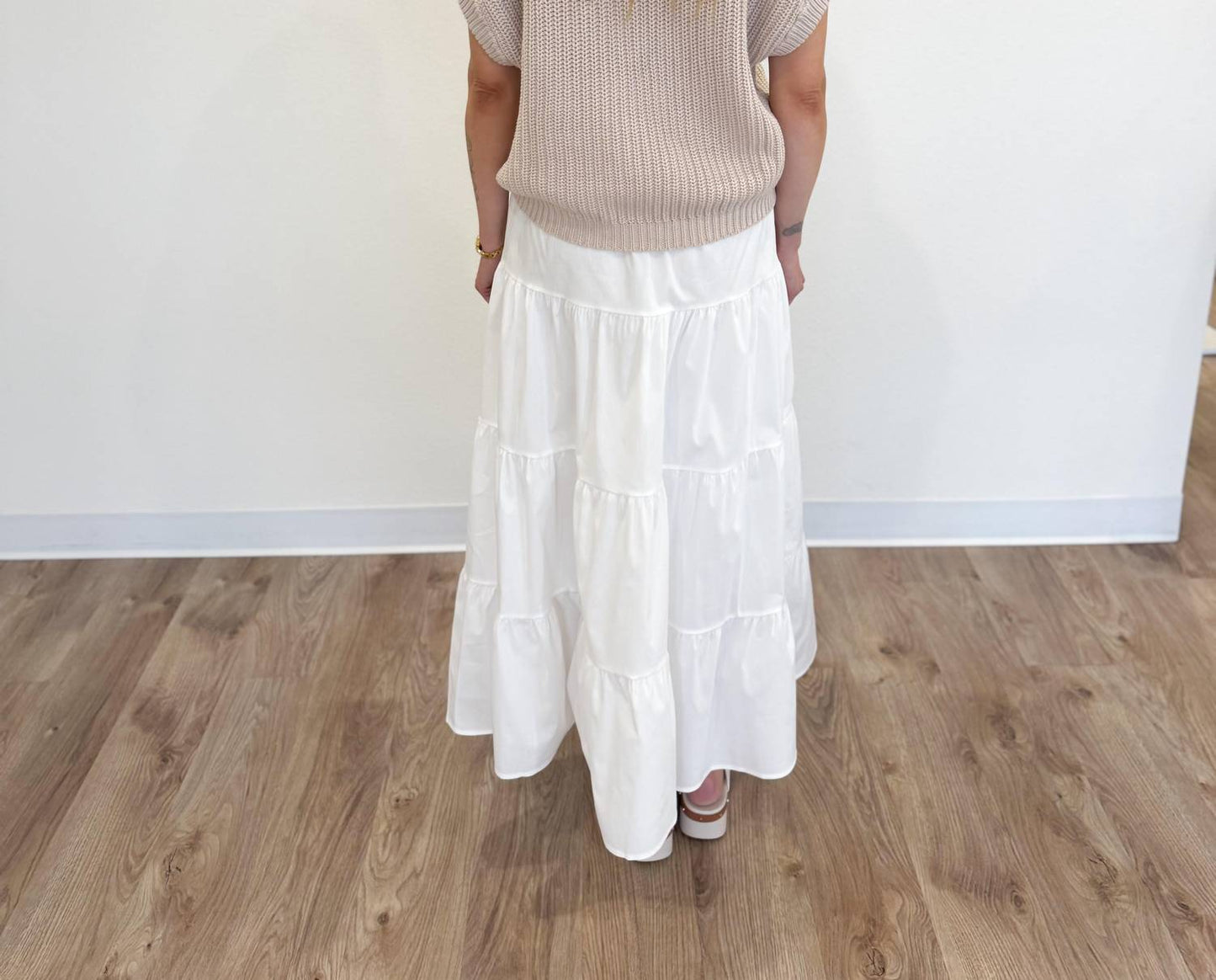 Elan - Kaiya Vest Midi Skirt Set