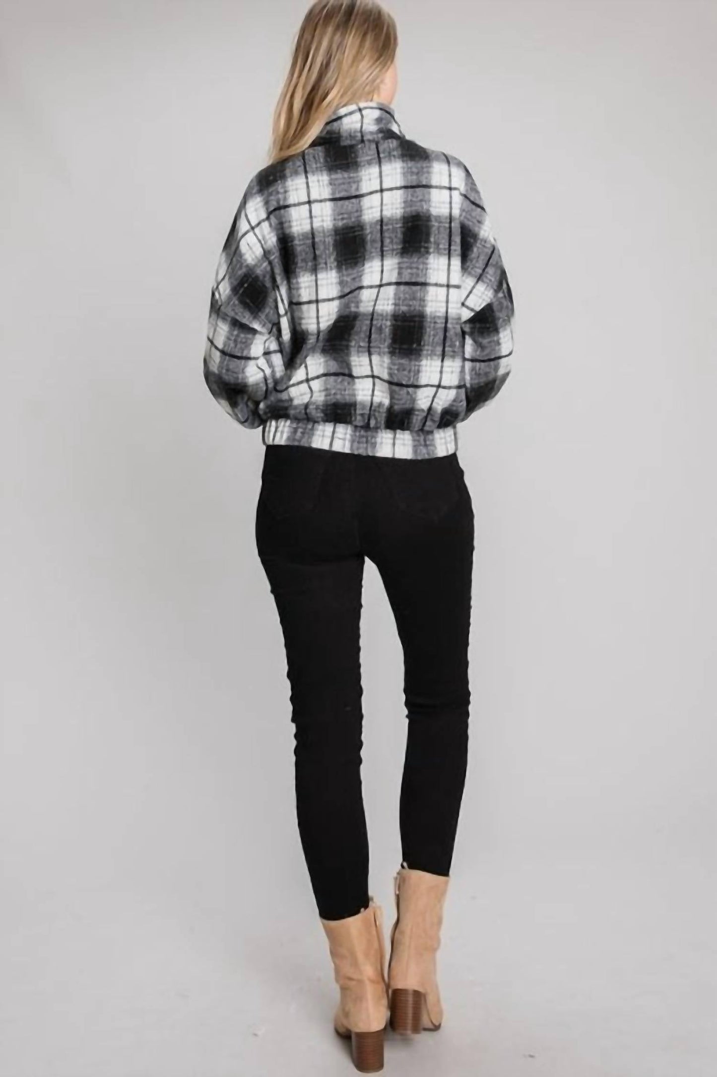 एली रोज़ - इलास्टिक कमर वाला हाफ़ ज़िप प्लेड पुलओवर