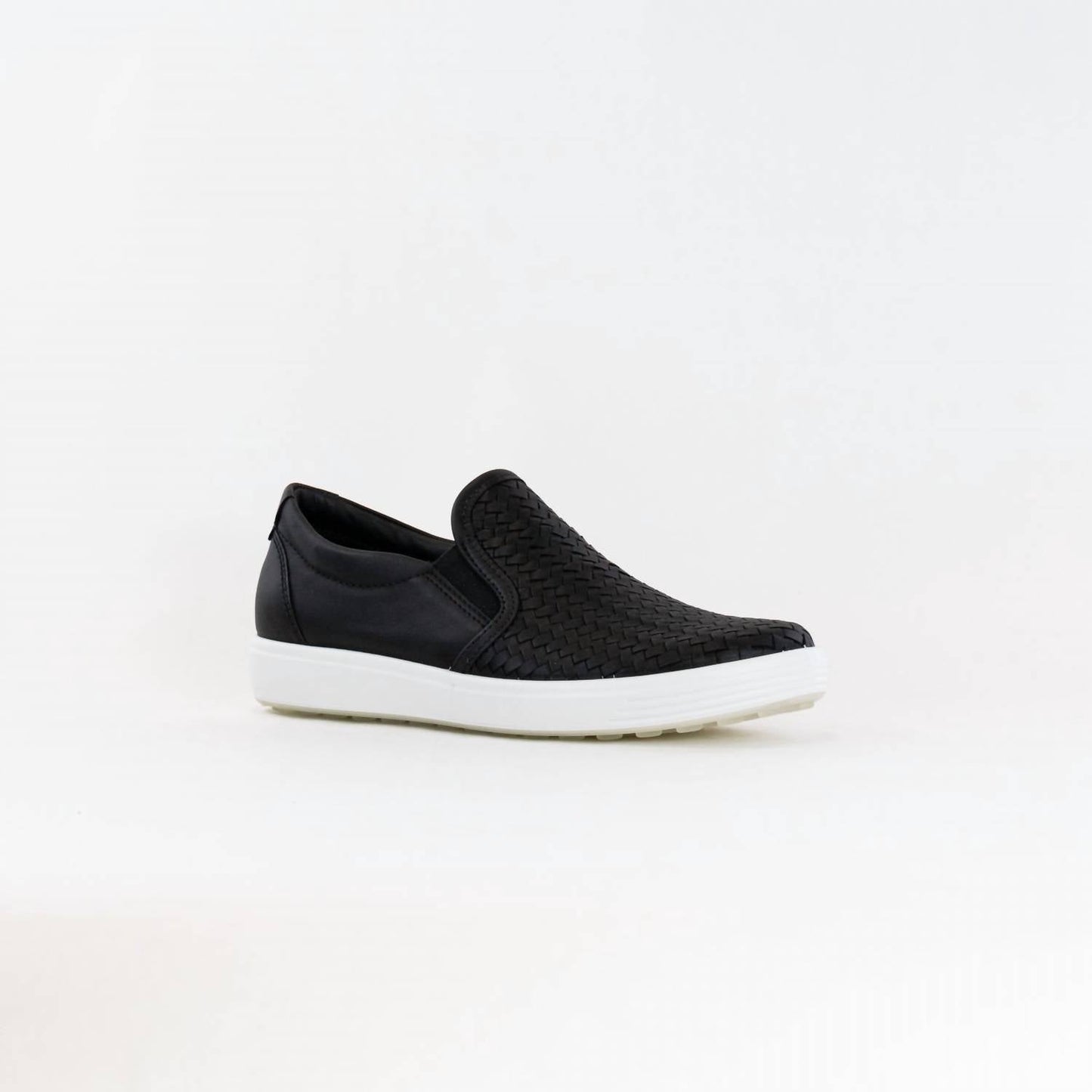 Ecco - Women's Soft 7 Woven Slip On 2.0 Shoe