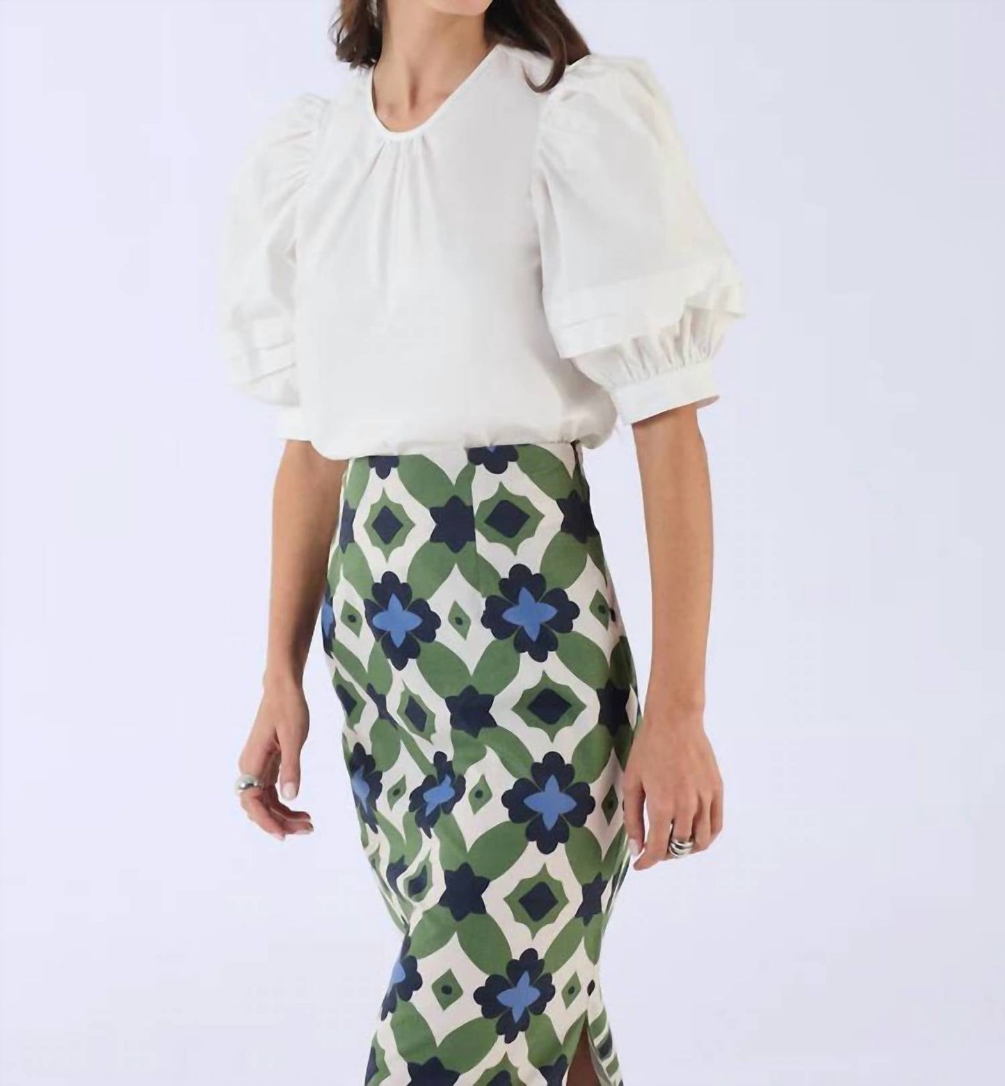 Beyond By Vera - Lily Puff Sleeve Top