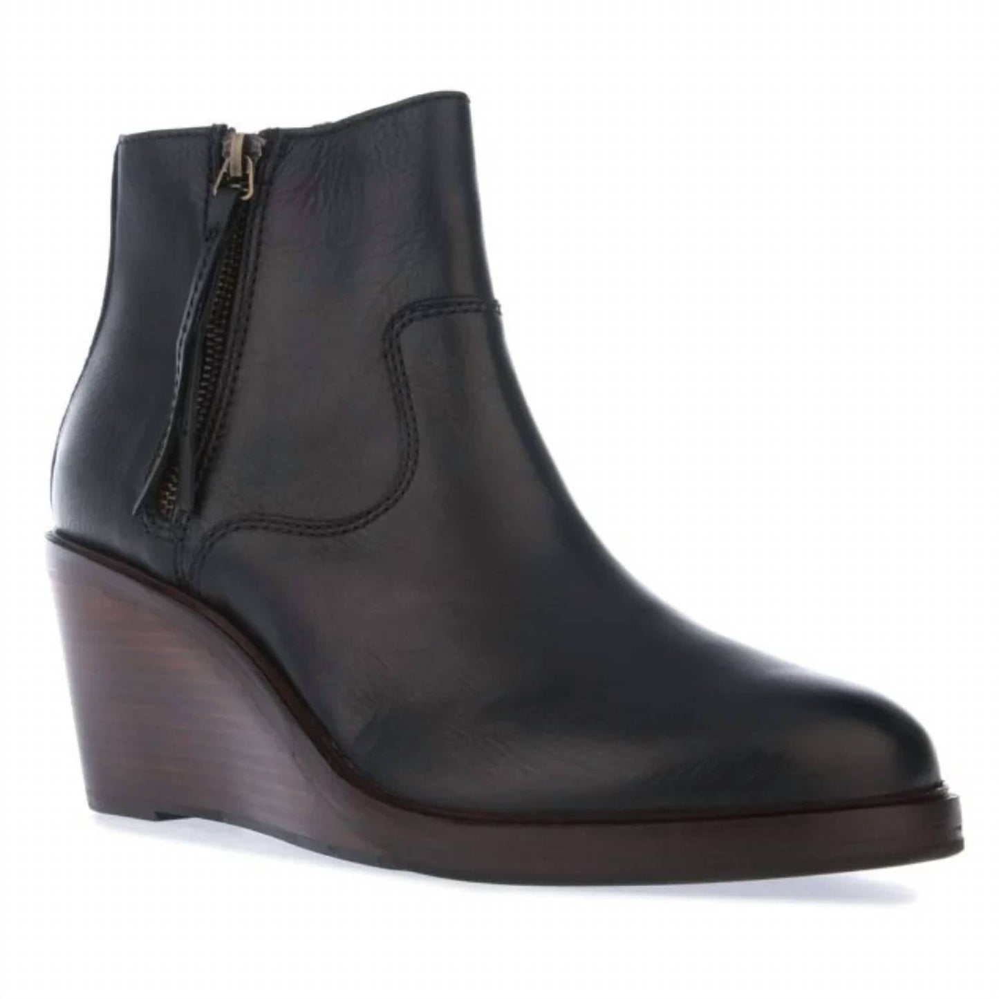 Clarks - Women's Clarkdale 2 Zip Leather Boot