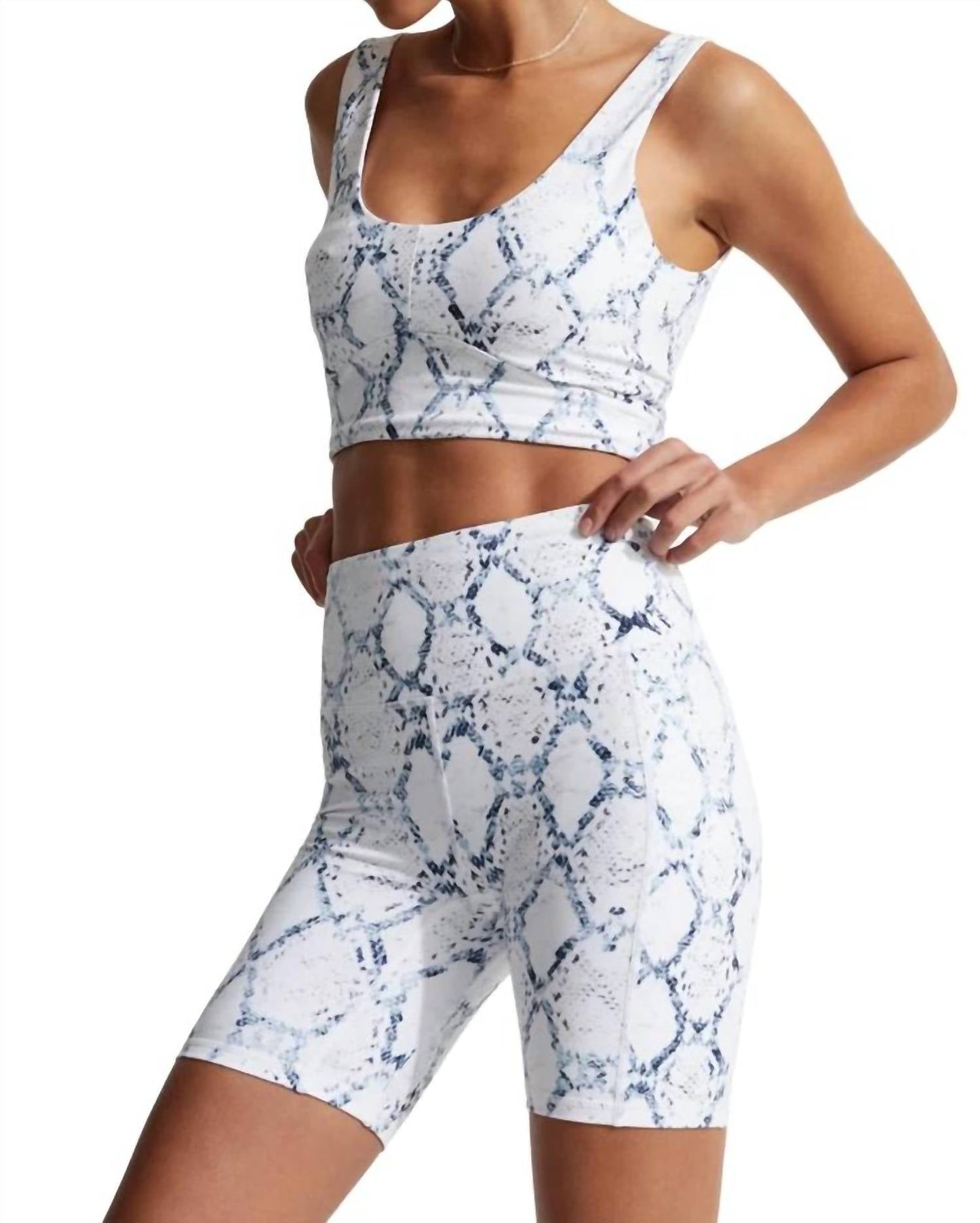 Varley - Let's Go Pocket Short
