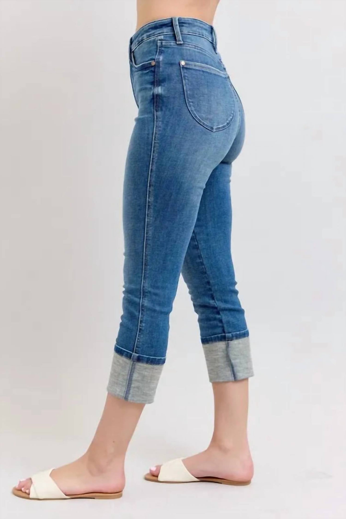 Trendsi - Women's Judy Blue Full Size Skinny Cuff Capris Jeans With Pockets Plus Size