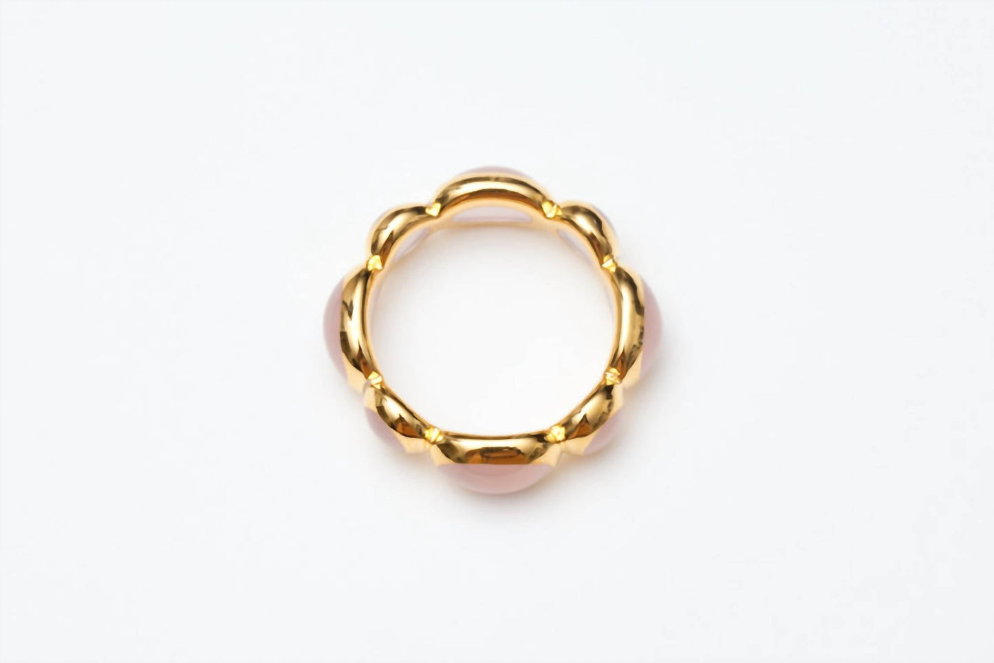 Avenue Chic - Women's Ovali Eternity Stacking Ring