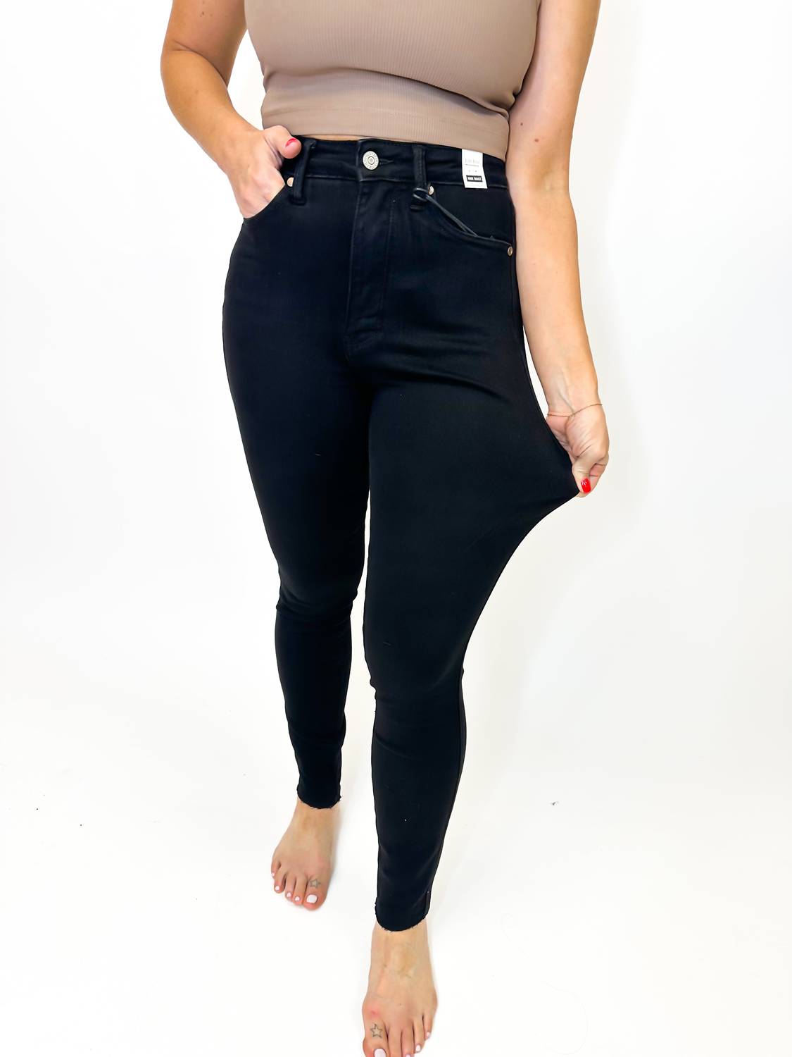 Judy Blue - Contour Skinny Jeans