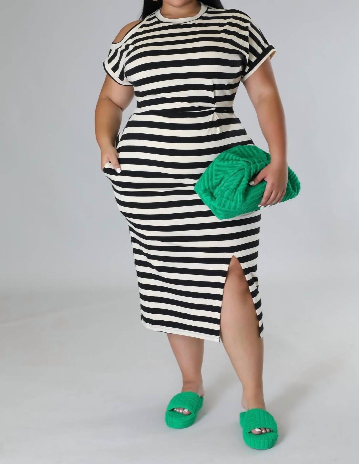 5Besties - Stripe Dress - Plus