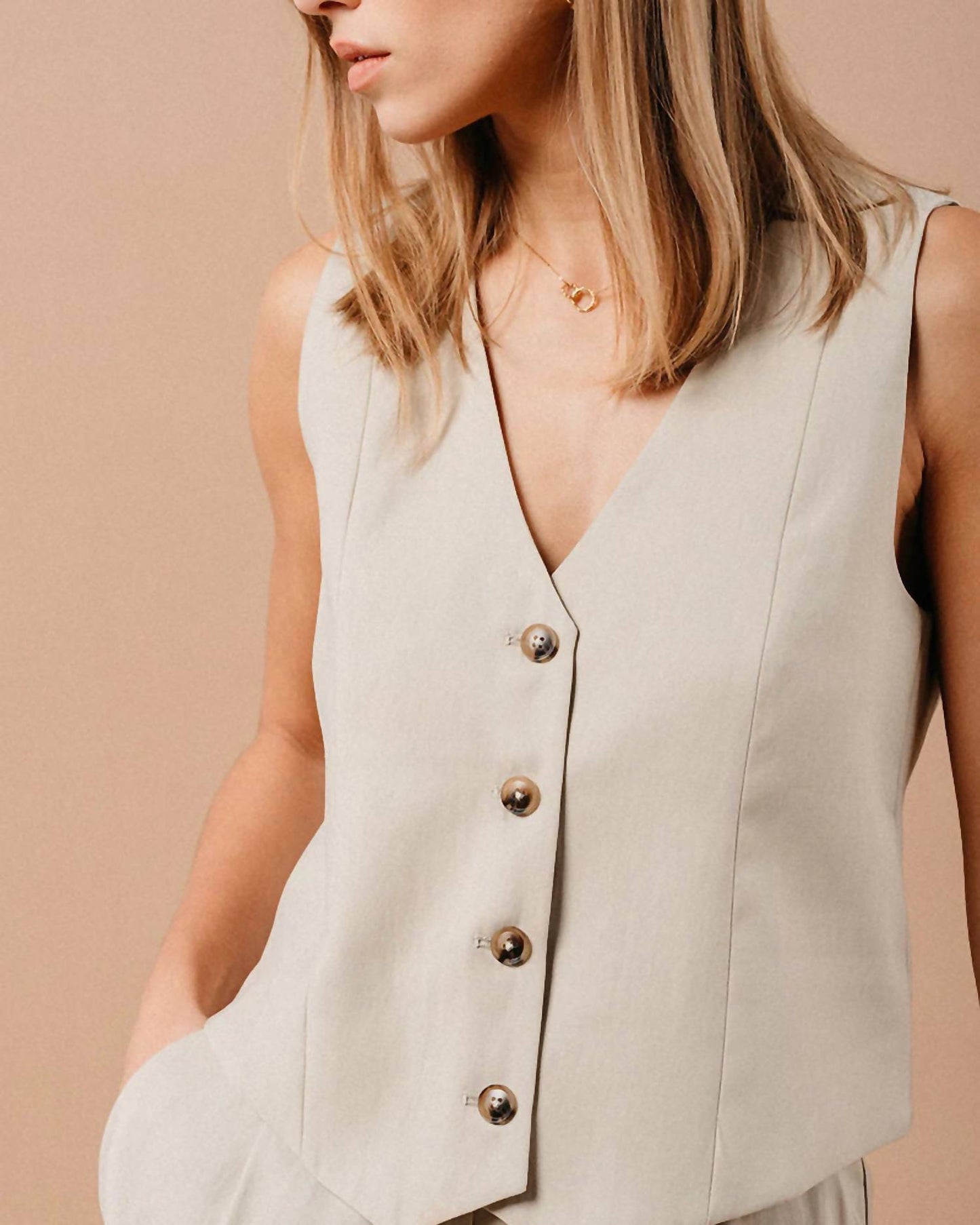 Grace & Mila - Mathieu Vest