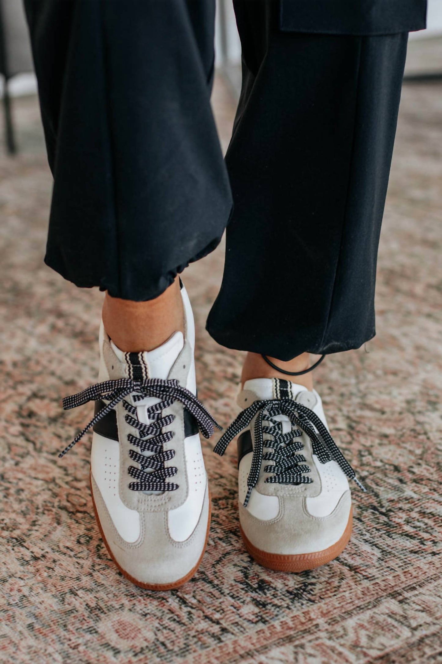 शू शॉप - महिलाओं के सिडनी स्नीकर