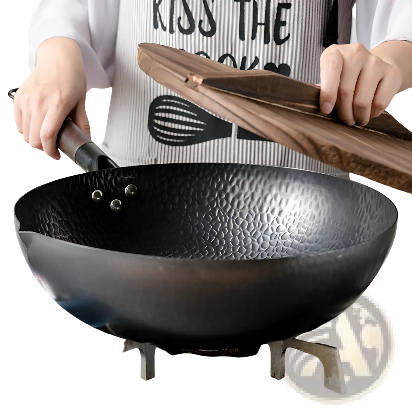 Handmade Iron Wok with Wooden Handle and Glass Lid