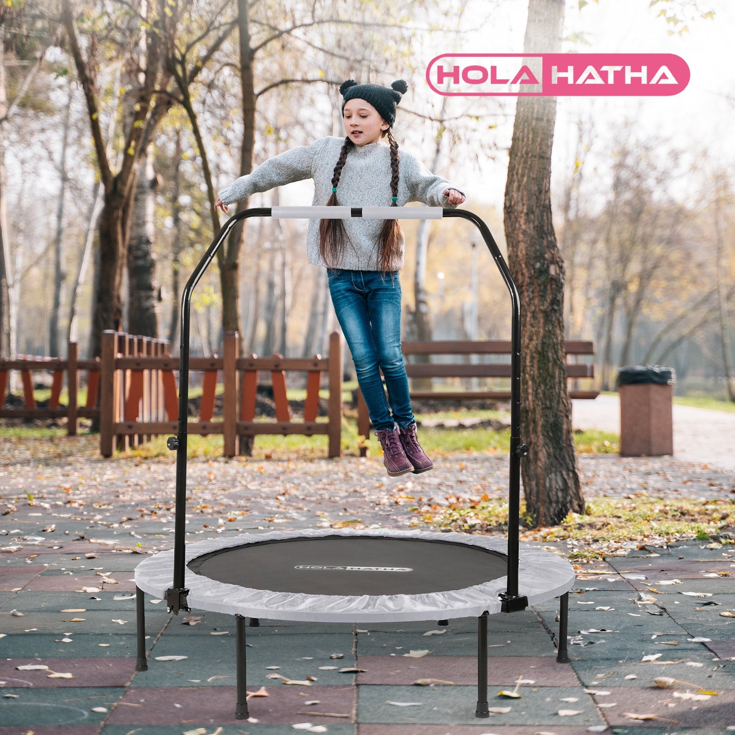 HolaHatha एडजस्टेबल हैंडल के साथ फ़ोल्डेबल मिनी फिटनेस ट्रैम्पोलिन, 48 इंच, सफेद