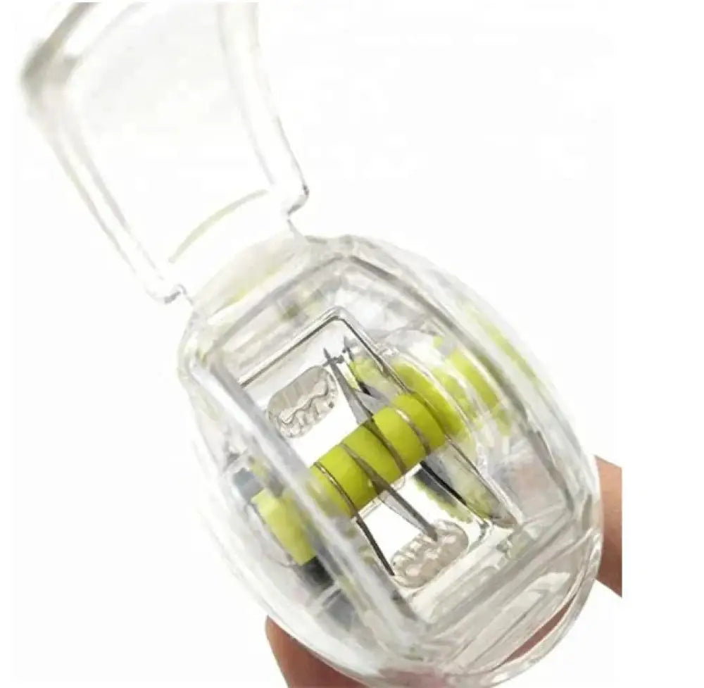 Ergonomic Clear Garlic Press and Mincer with Precision Blades