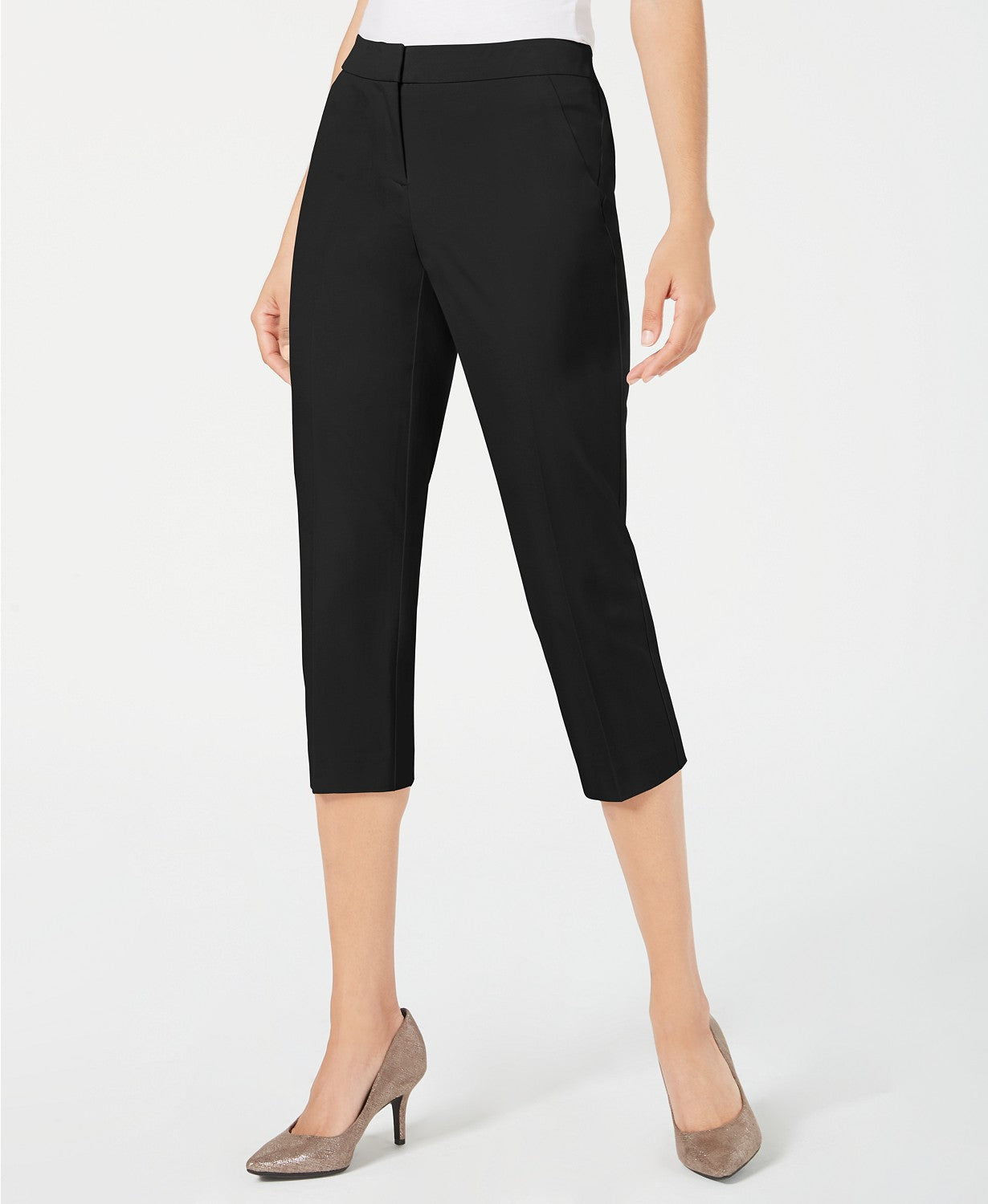 Alfani Women's Straight-Leg Capri Pants  Black Size 8