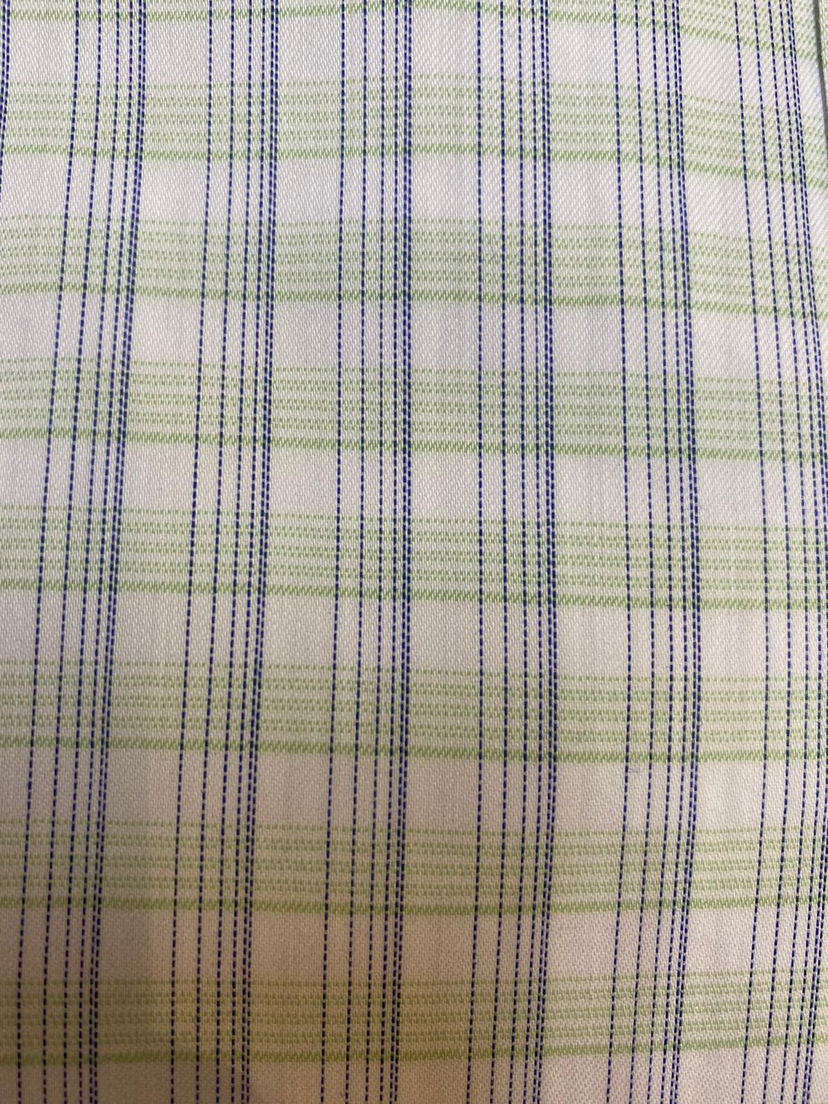 Van Heusen Men's Classic/Regular-Fit Wrinkle-Free Performance Stretch Flex Collar Plaid Dress Shirt Blue Size 16.5-32-33