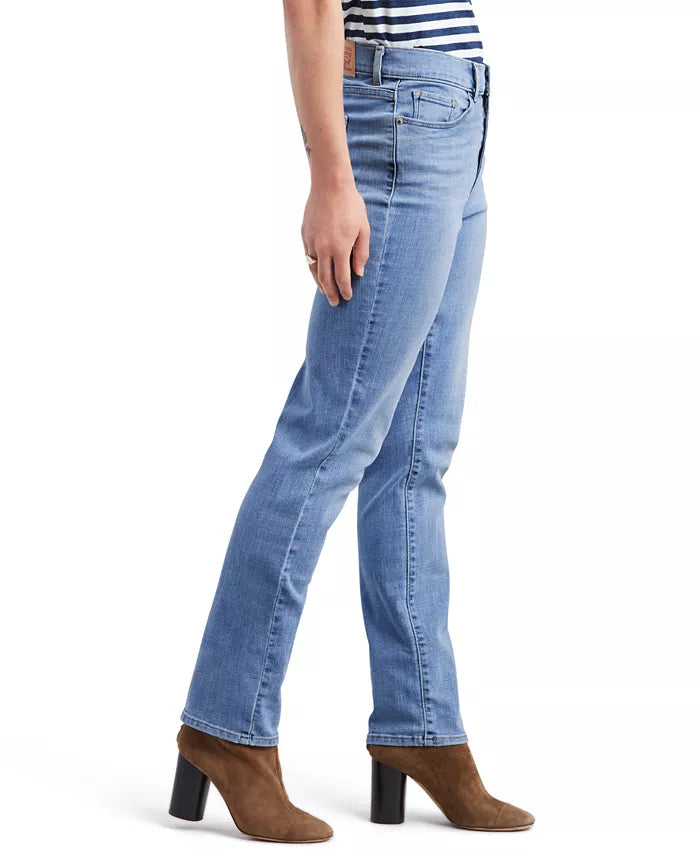Levi's Women's Classic Straight Jean Blue Size 6
