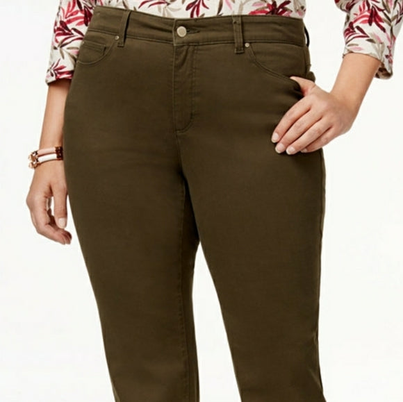 Style & Co Women's Tummy-Control Straight-Leg Fashion Jeans Green Size 4