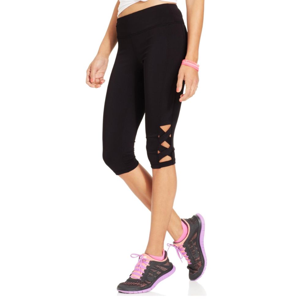 Material Girl Juniors' Active Capri Leggings Black Size X-Small