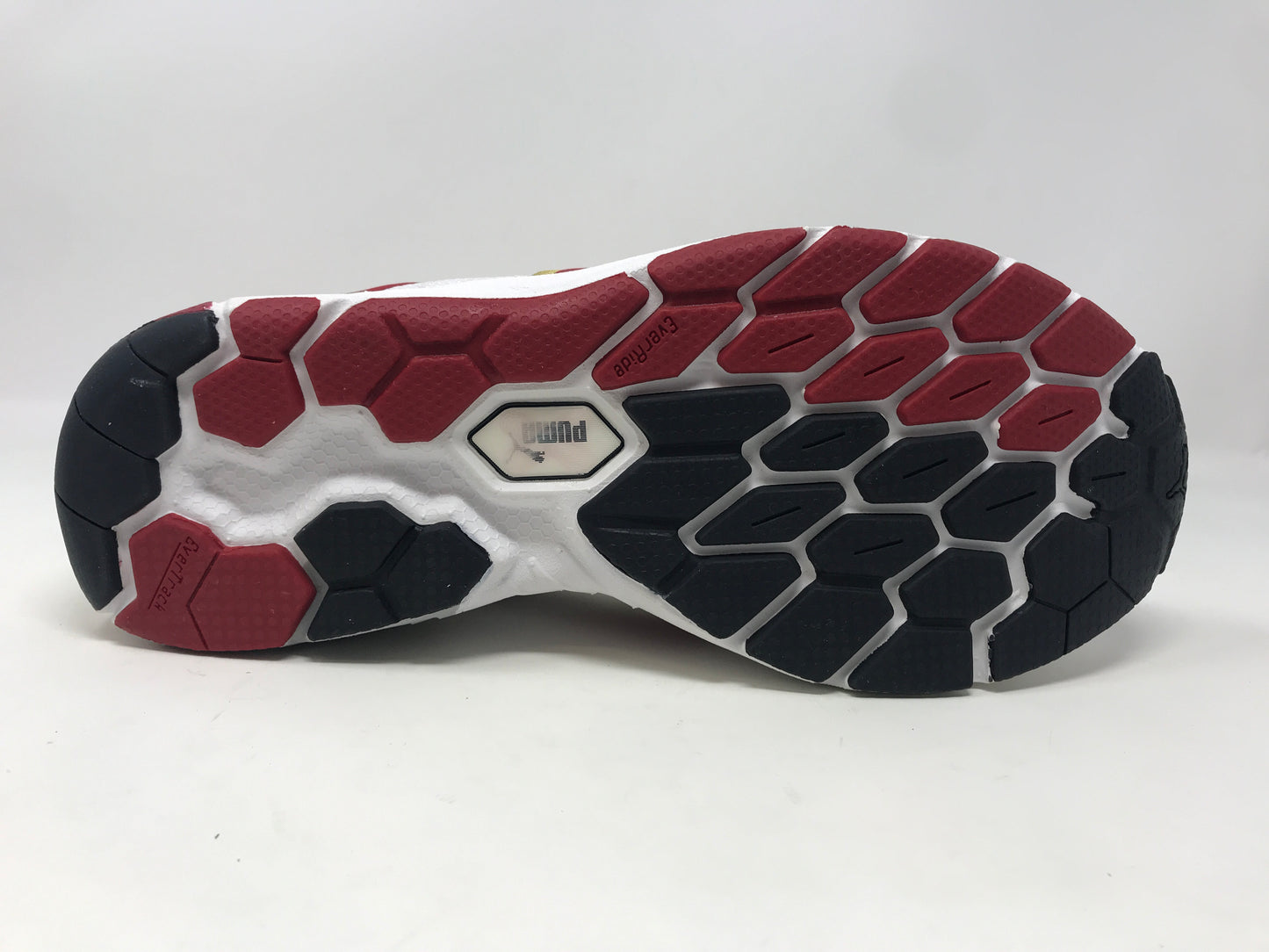 Puma पुरुषों के लिए कम्प्लीट कॉन्सिनीटी व्हाइट, साइज़ 13