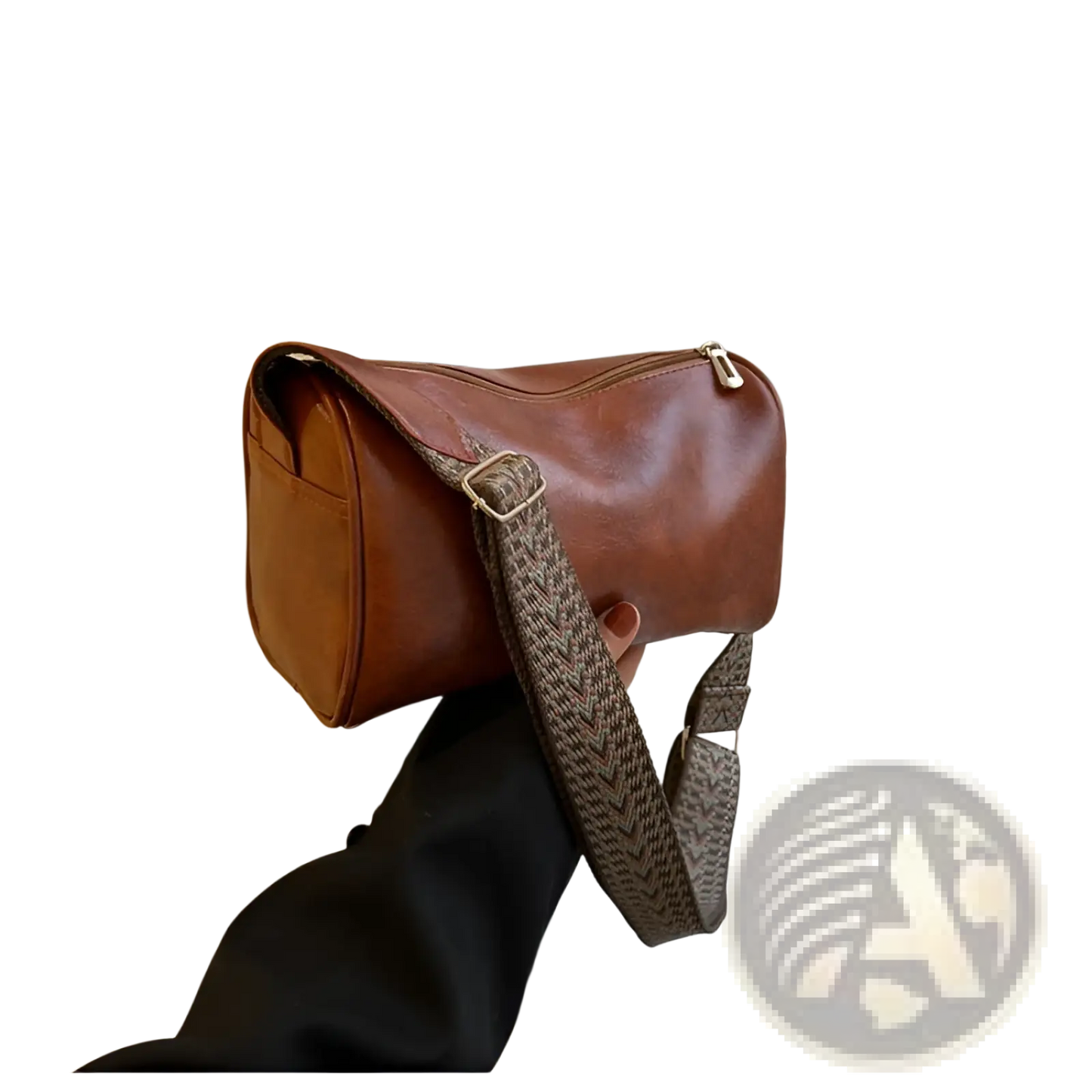 Retro Leather Crossbody Bag with Patterned Strap