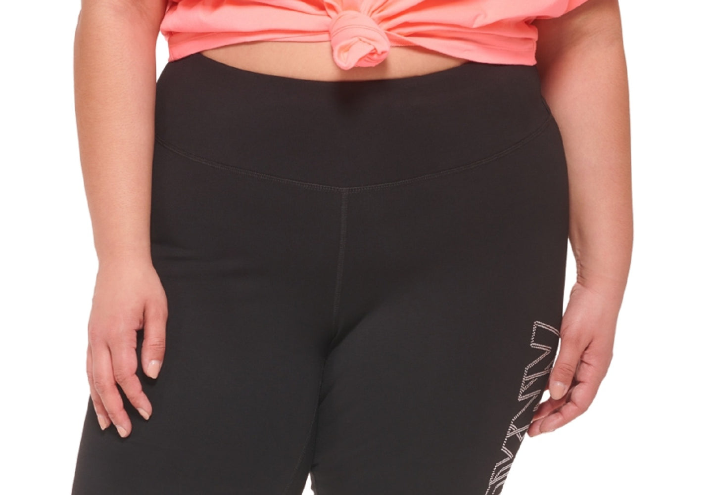 DKNY वुमेन एम्बेलिश्ड लोगो बाइक शॉर्ट्स ब्लैक साइज़ 3X