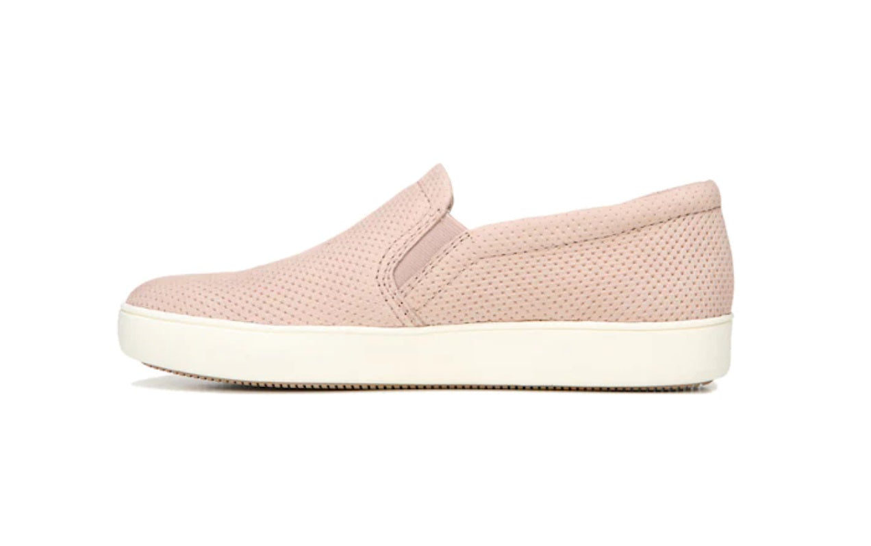 Indigo Rd. Women's Kicky Slip on Sneakers Shoes Light Pink Size 9.5M