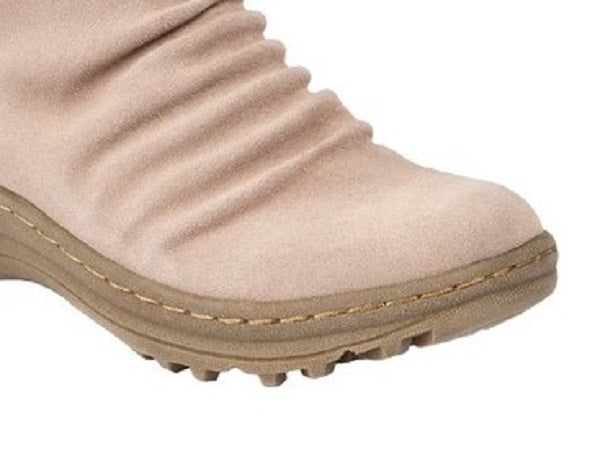 Bare Traps Women's Alick Winter Boot Pink Size 5.5 M