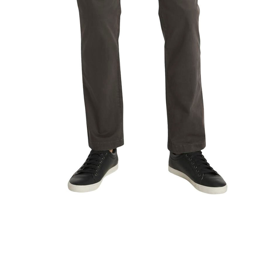 Tommy Hilfiger Men's Straight Leg Custom Fit Chino Pants Gray Size 34X32