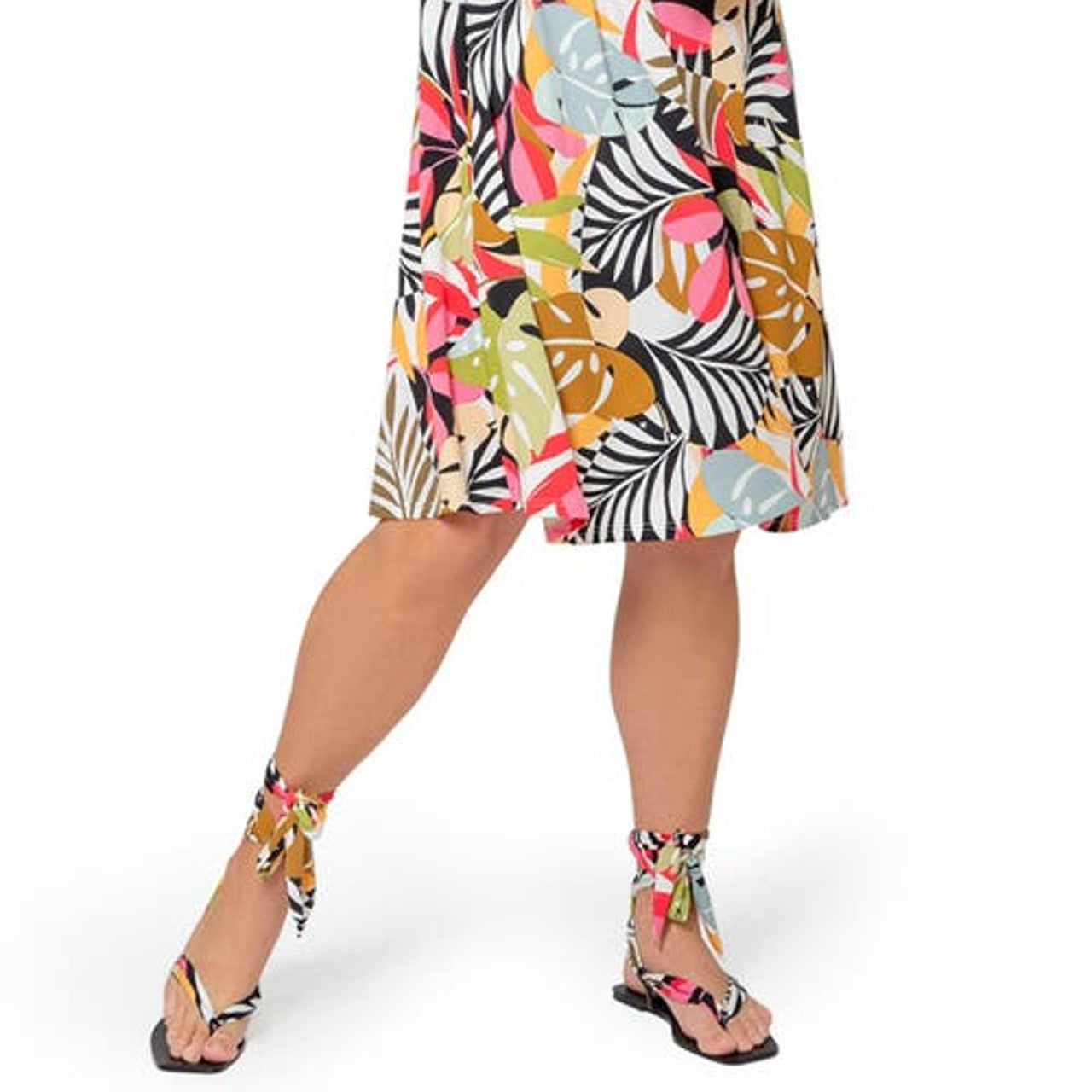 Leota Maci Print Dress in Ppbm Paradise Pop Black Multi
