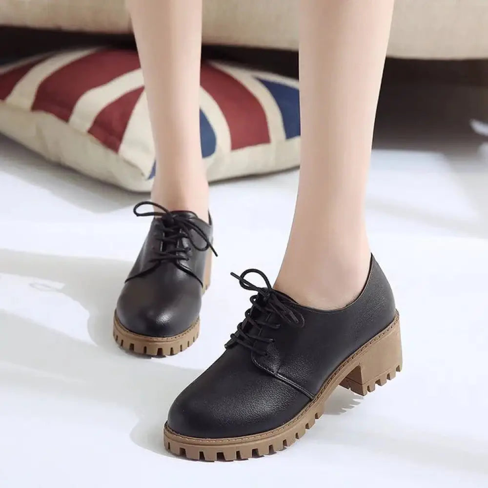 Women's Lace Up Leather Oxford Shoes with Chunky Sole