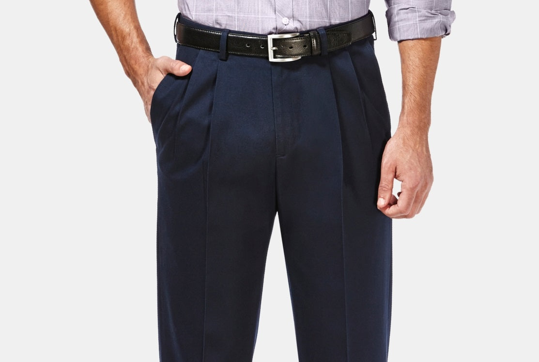 Haggar Men's Premium No Iron Khaki Classic Fit Pleat Hidden Expandable Waist Pants Blue Size 40X32