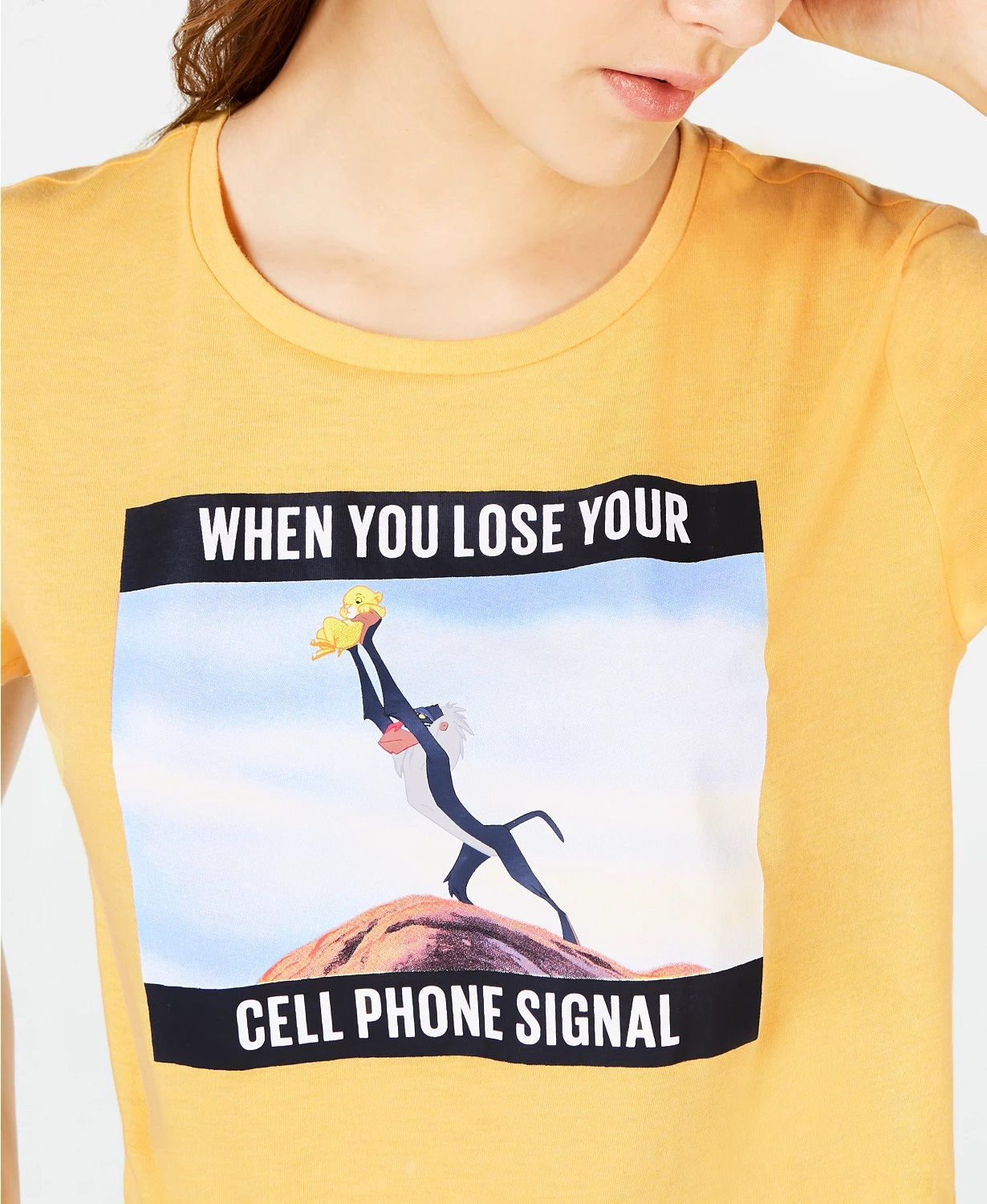Disney Junior's Lion King Cell Signal T-Shirt Yellow Size Small