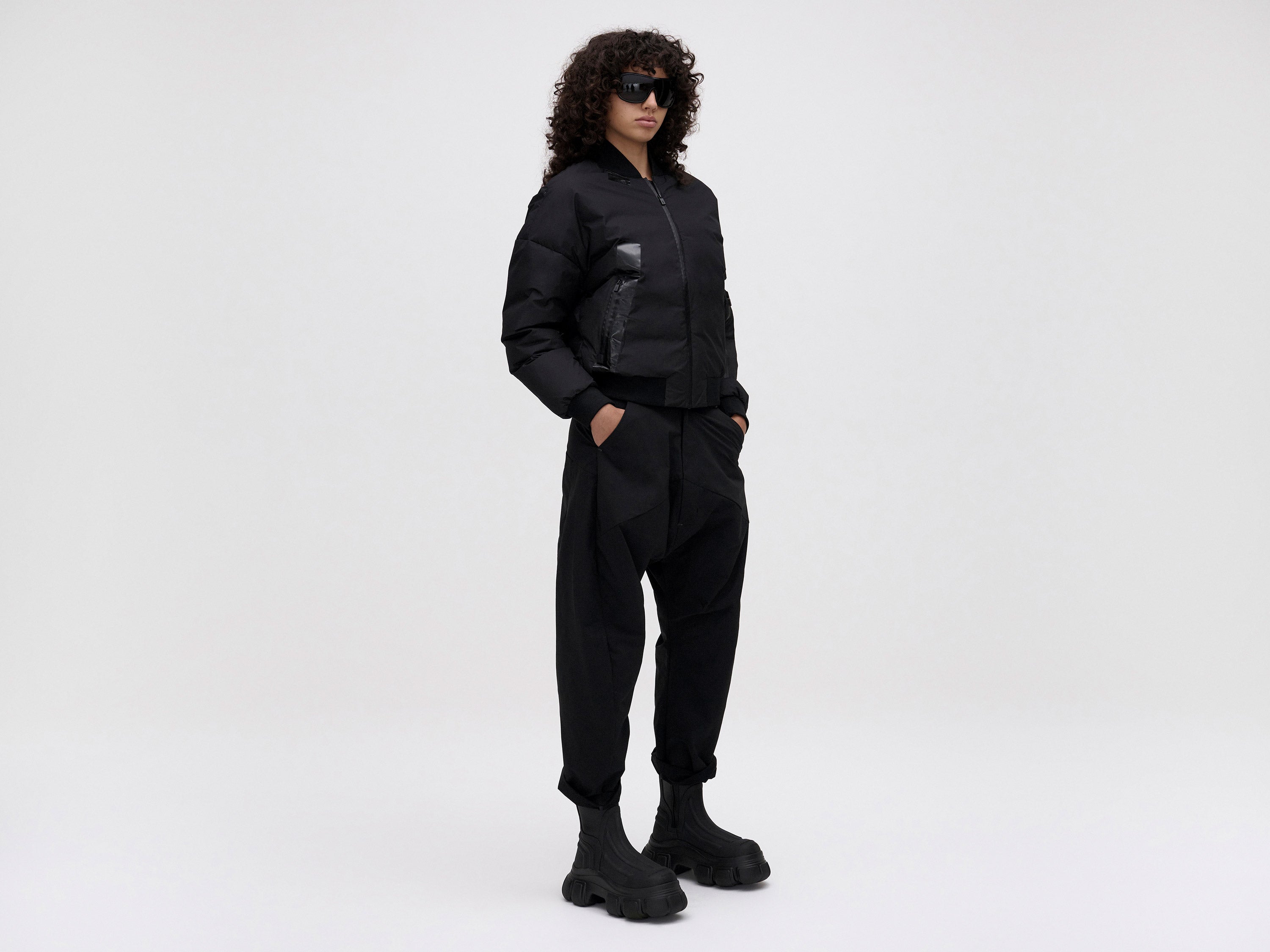 crew-pant-black
