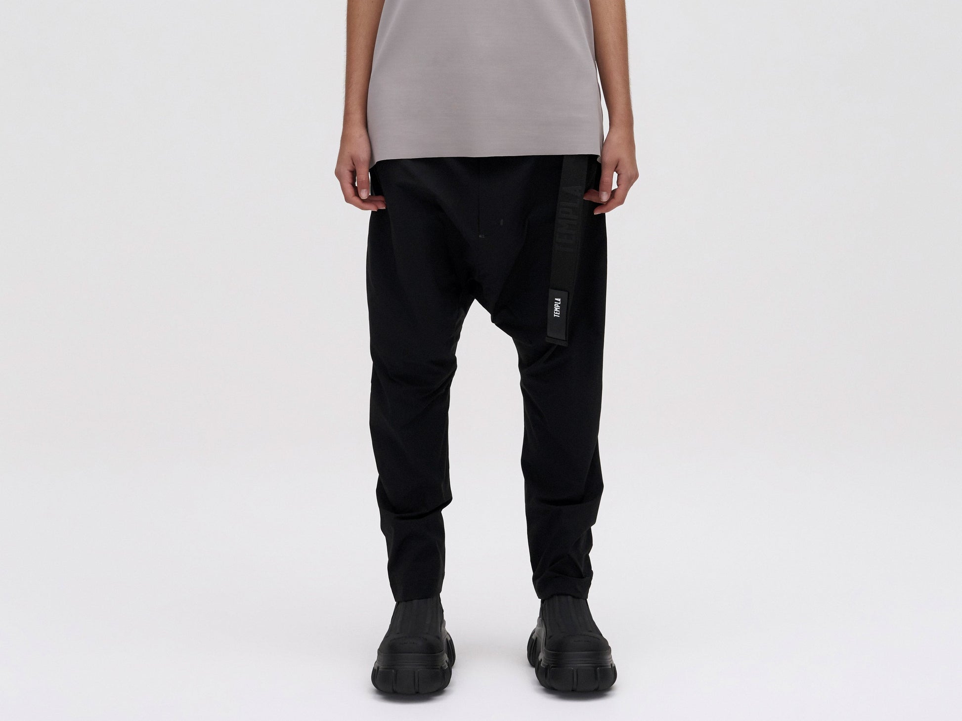 dropped-pant-black