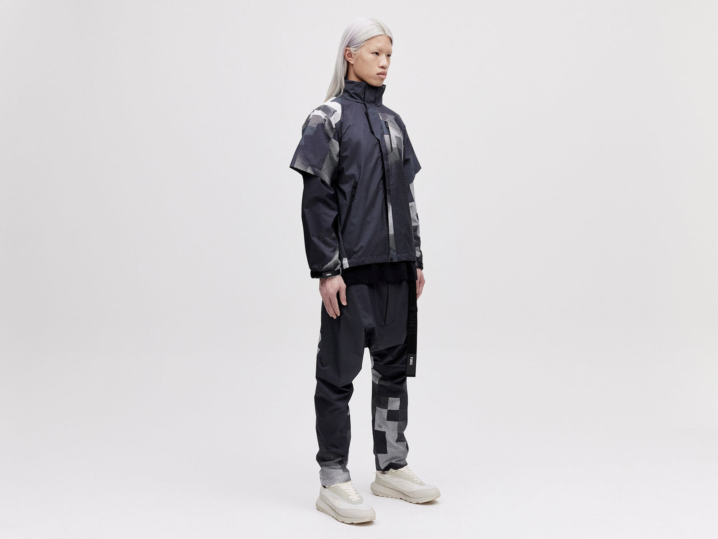 Layered 2L Jacket - Dark Pixel