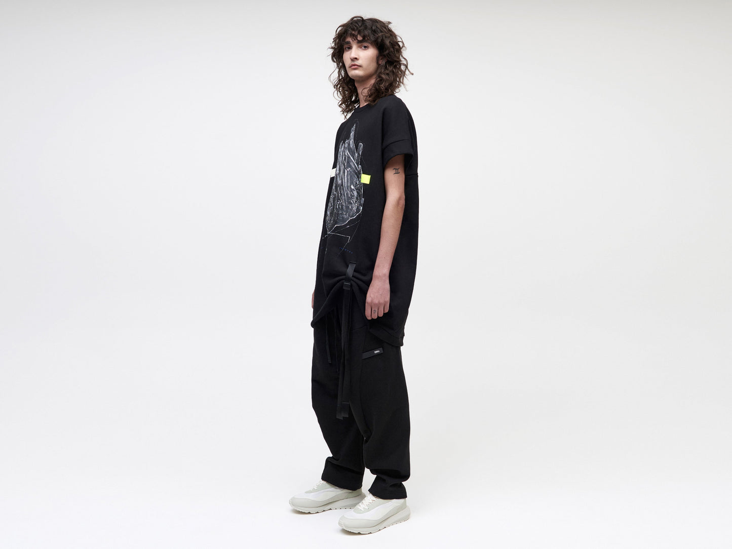 Palla Tee Ghost Crystal Unisex - Black