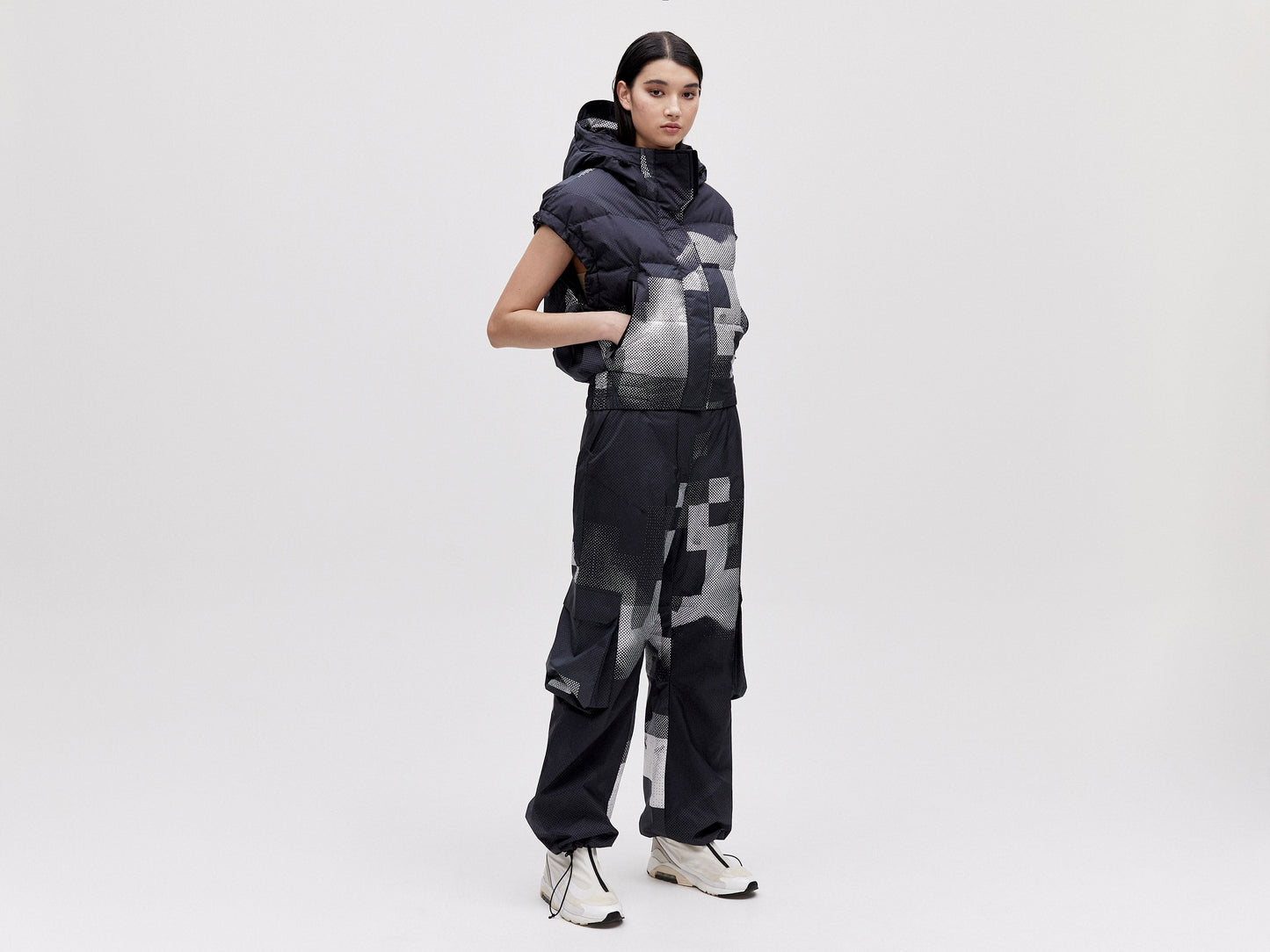 Cropped Down Vest - Dark Pixel