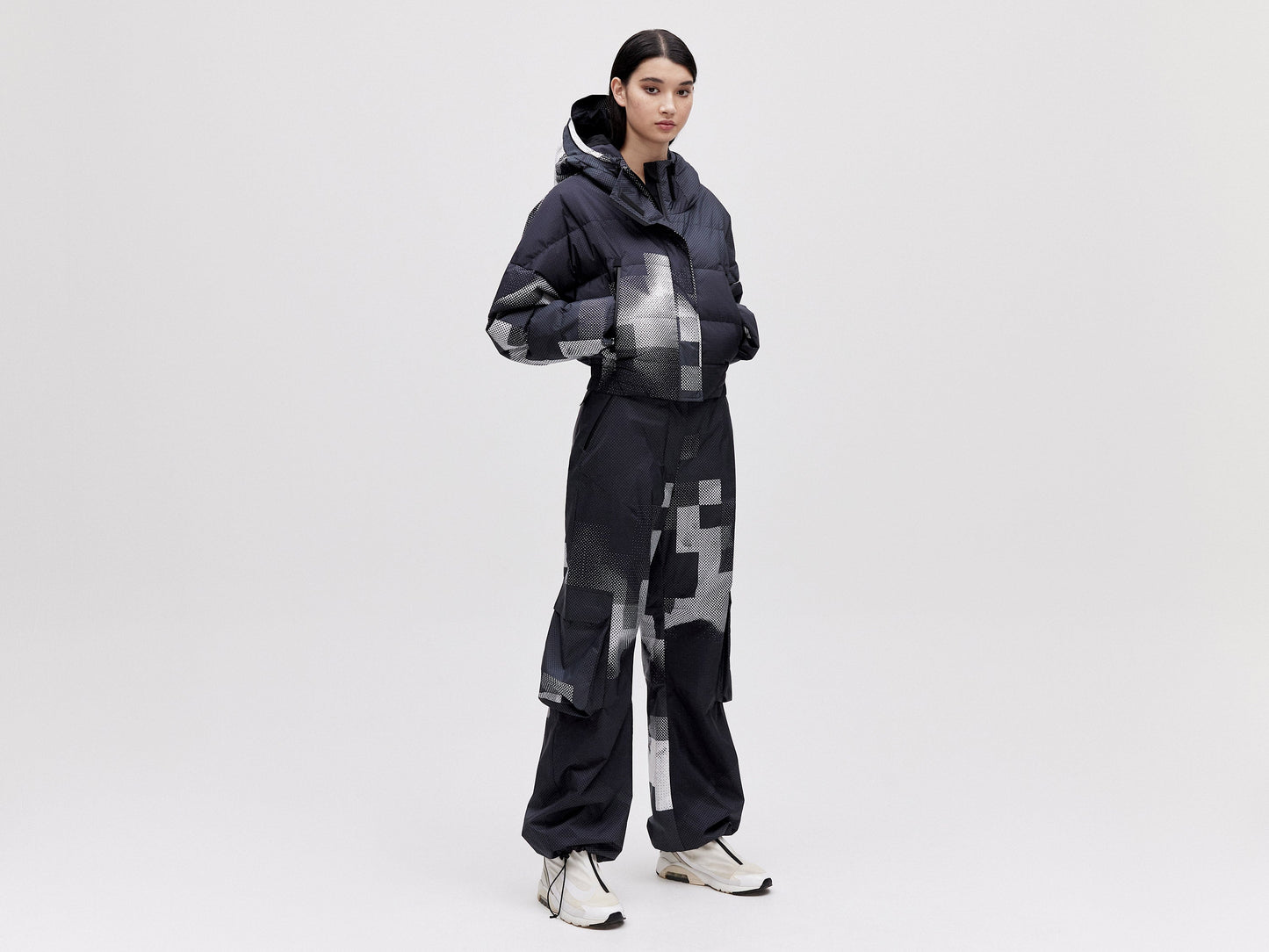 Cropped Down Jacket - Dark Pixel