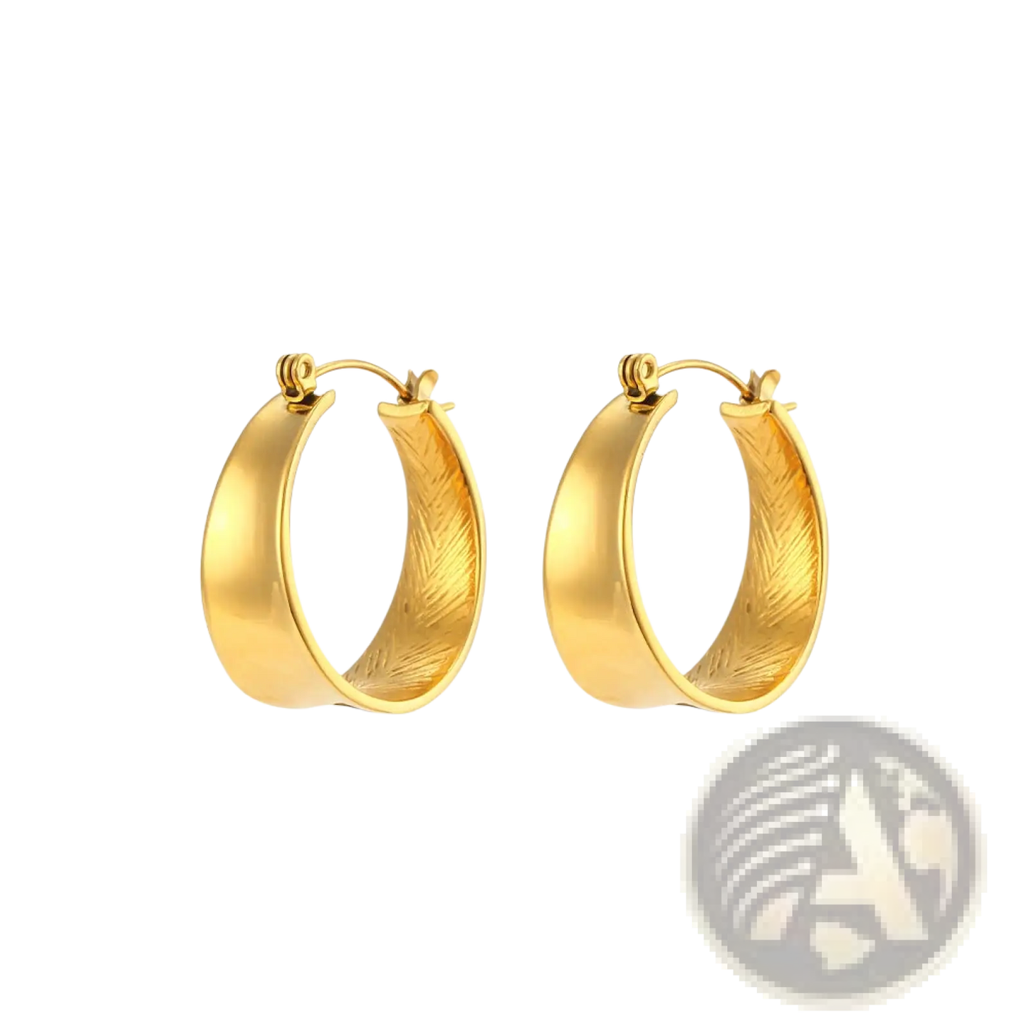 Textured Feather Interior Gold Gradient Hoop Earrings