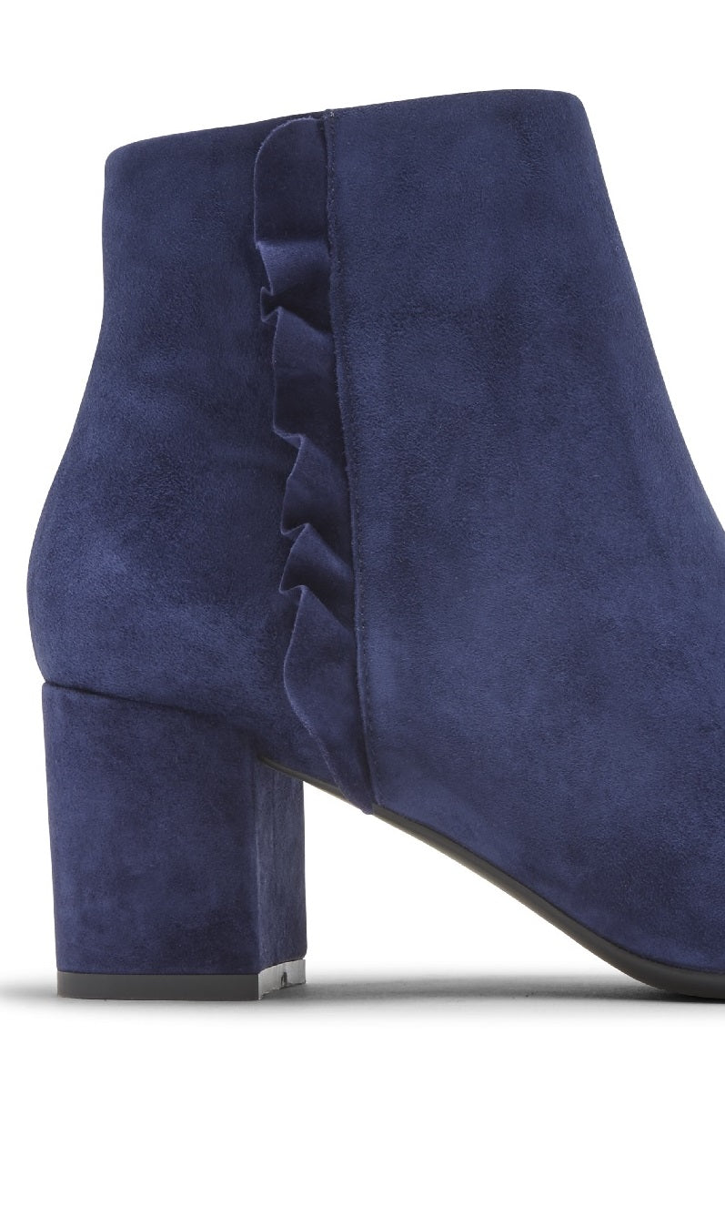 Rockport Women's Total Motion Oaklee Ruffle Ankle Boots Shoes Navy Size 7 W